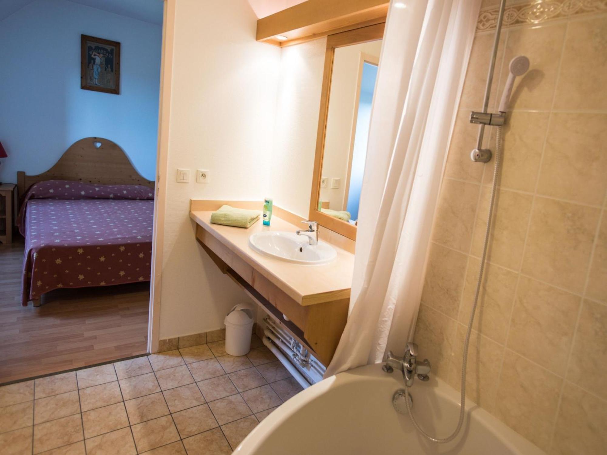 Great Holiday Home Near Lake Annecy Giez ภายนอก รูปภาพ
